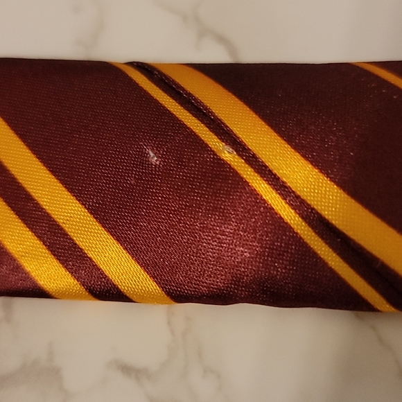 Harry Potter Gryffindor Cosplay Costume Stripe Tie - Picture 6 of 7